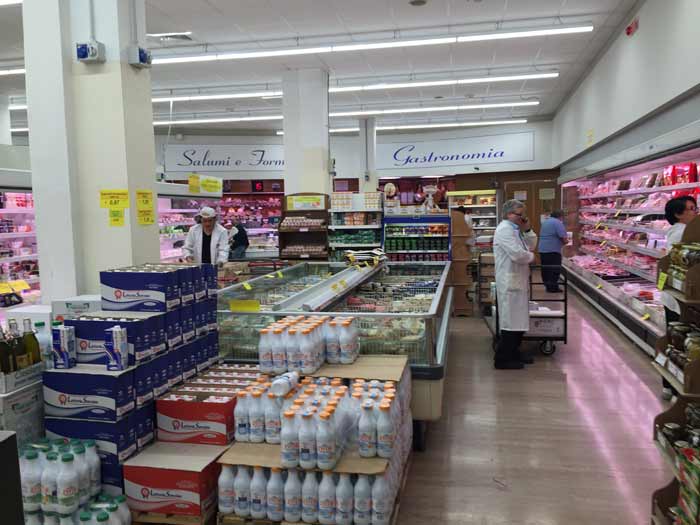 supermarket vatican